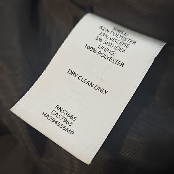 Halogen Single Button Light Shoulder Padding Black Blazer Sz 0 Petite - Picture 10 of 10